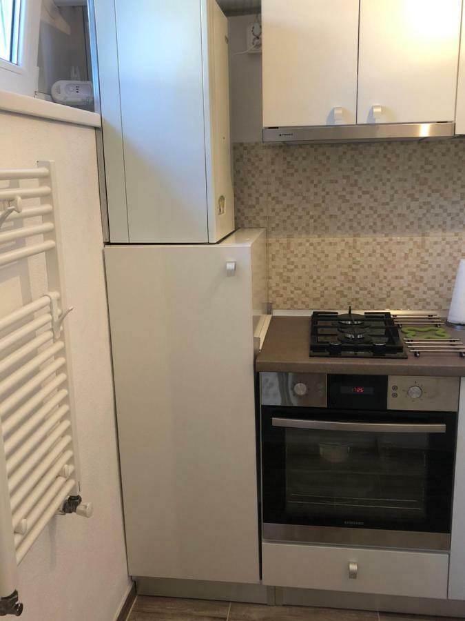 Cozy Place 47-Self Check In & Out-Hbo Max ピテシュティ エクステリア 写真